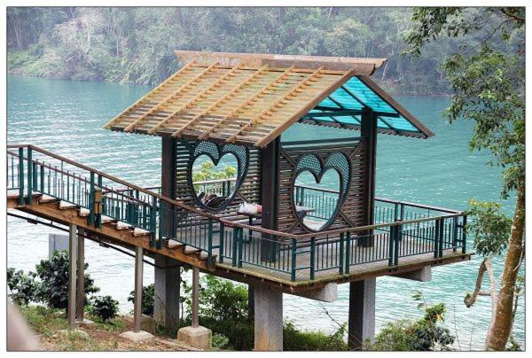 Sun Moon Lake B&B Yuchi Exterior foto