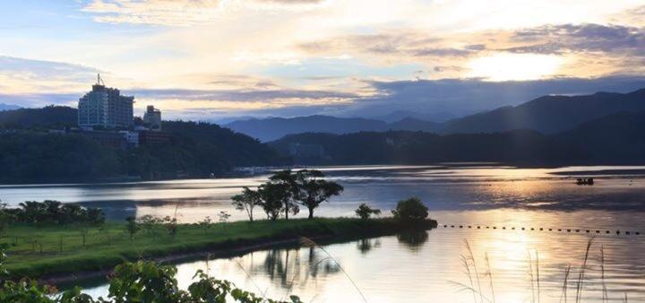 Sun Moon Lake B&B Yuchi Exterior foto
